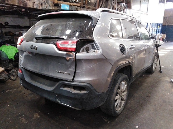  Jeep CHEROKEE 2014    EN DESARME